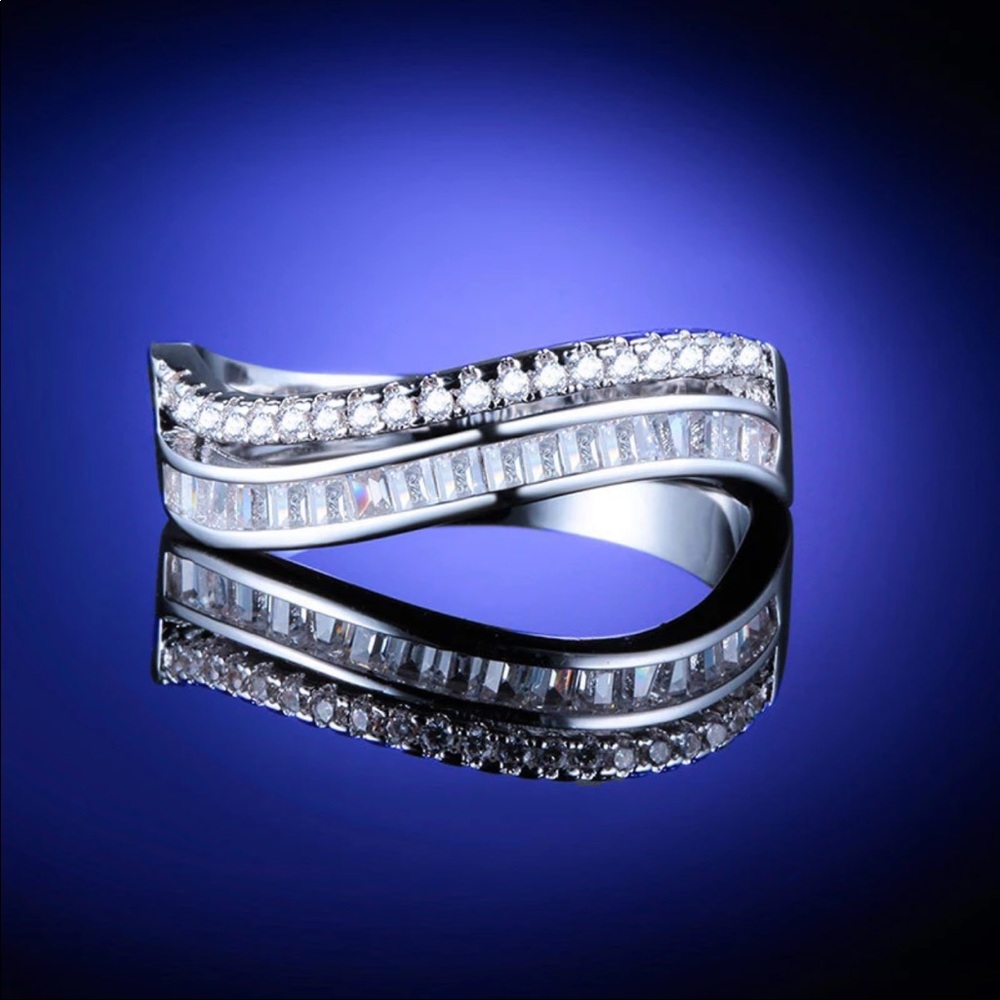 *NEW*925 Silver Wave Bridal Wedding Diamond Ring - Picture 2 of 6